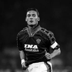 Alternative view of COPA AS Roma 1998-99 Retro Football Shirt