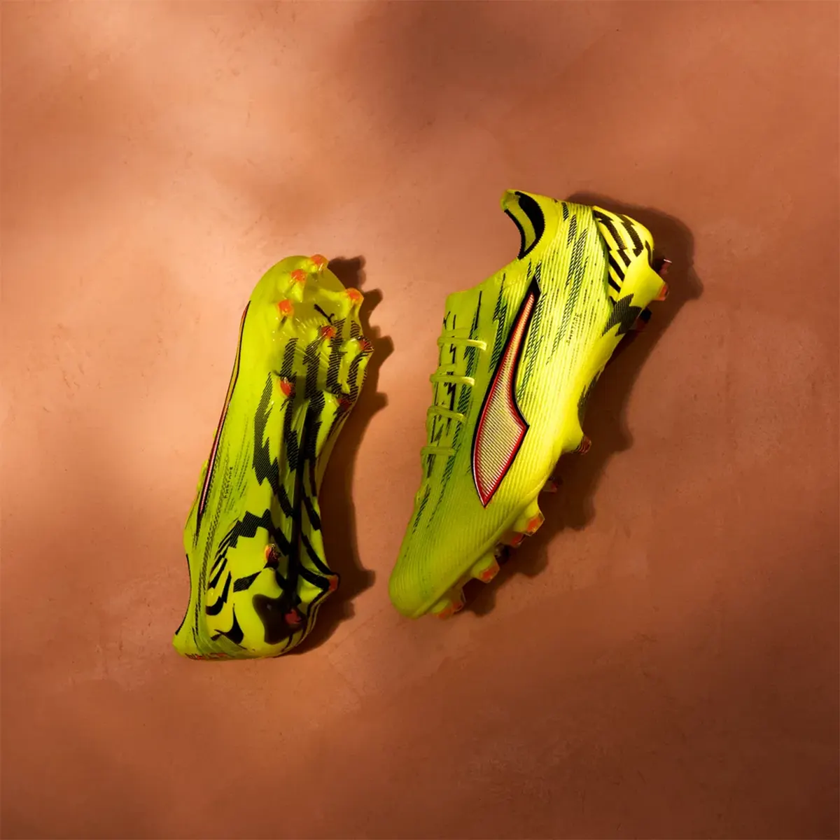 Puma Ultra 6 Ultimate FG/AG Unleashed Pack - immagine 2